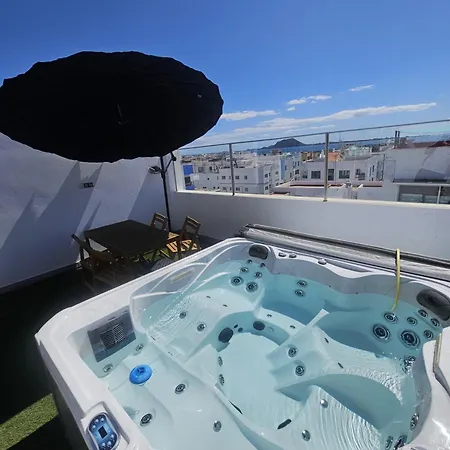 Apartament Falco 1 *